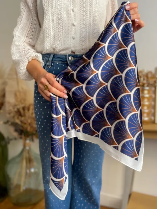 Echarpes, Bandeaux, Mitaines Et Casquettes*Justine Boutique Carré de soie motif marine