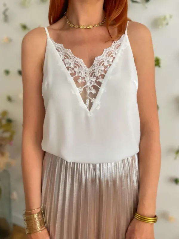 Tops, Blouses*Justine Boutique Gaston top dentelle blanc
