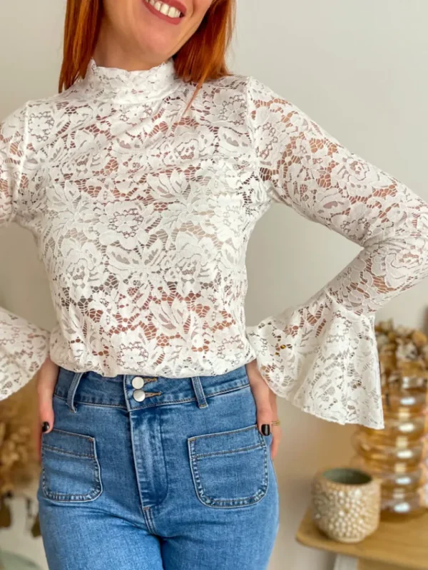 Tops, Blouses*Justine Boutique Margot blouse blanche dentelle