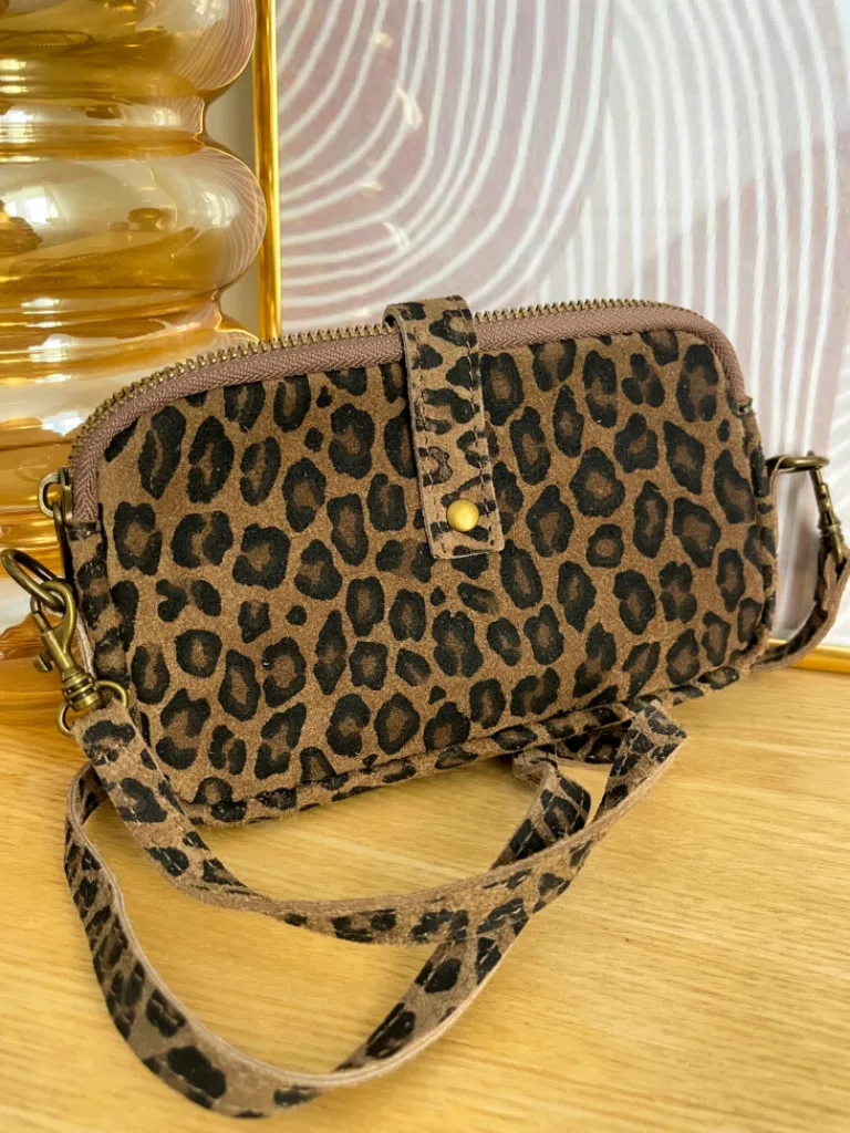 petit_sac_daim_lopard_2.webp Pochettes, Sacs*Justine Boutique Petit sac daim léopard