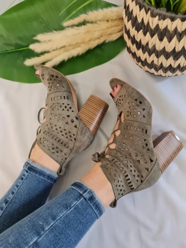 Chaussures, Chaussettes*Justine Boutique SANDALE LACET COLETTE KAKI