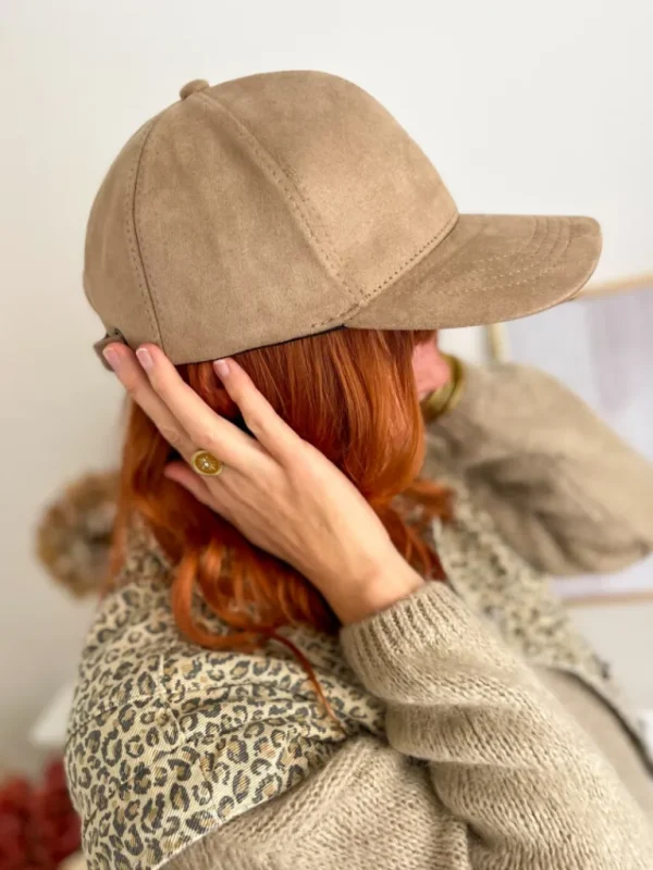 Echarpes, Bandeaux, Mitaines Et Casquettes*Justine Boutique Siena casquette suédine taupe